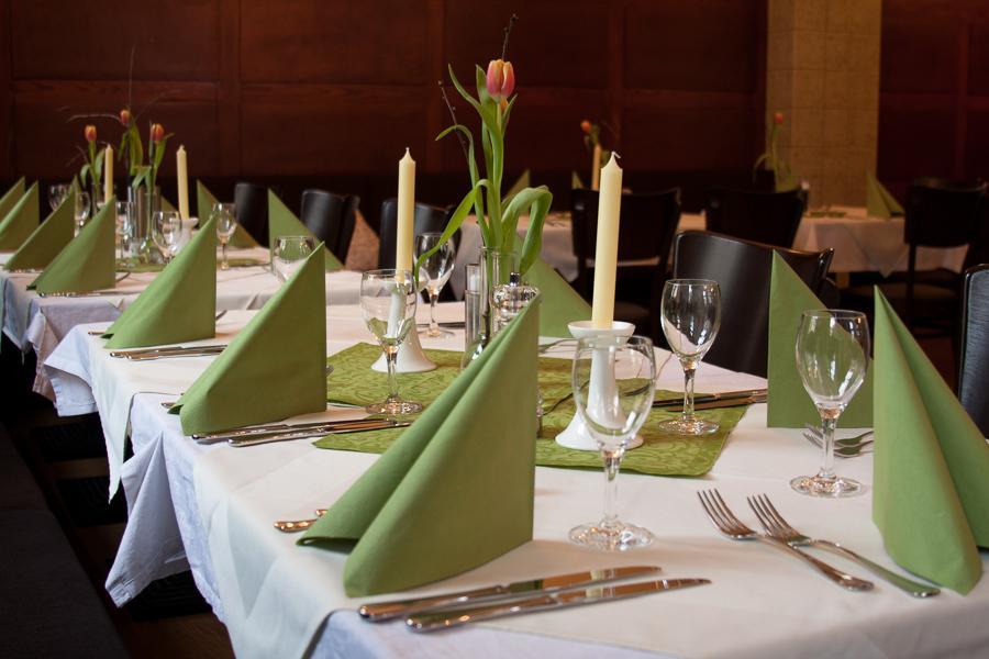 Linde Restaurant & Hotel Nussloch ภายนอก รูปภาพ
